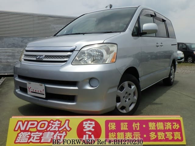 TOYOTA Noah