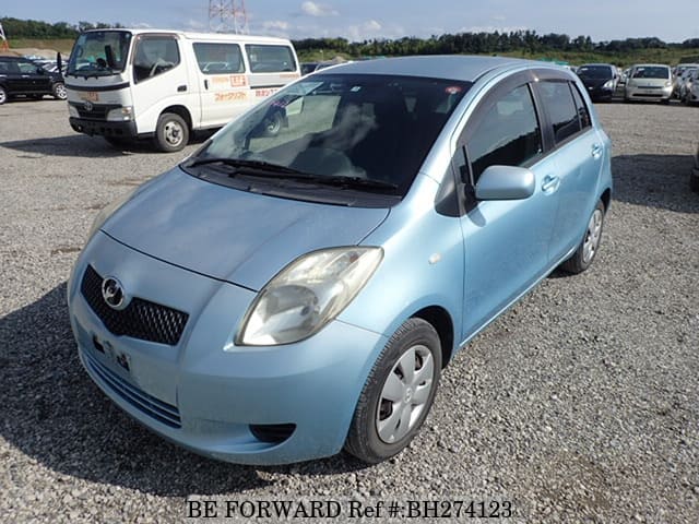 TOYOTA Vitz