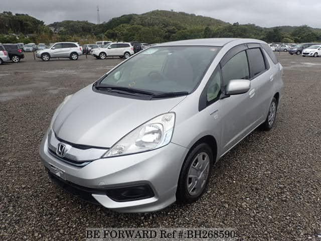 Used 15 Honda Fit Shuttle Hybrid C Daa Gp2 For Sale Bh Be Forward