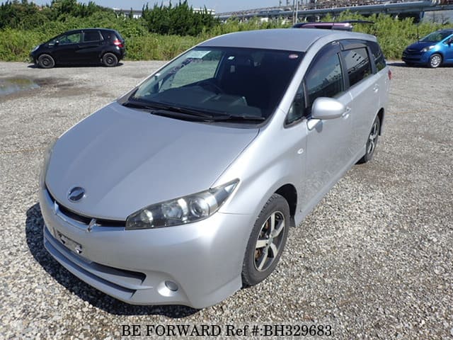 TOYOTA Wish