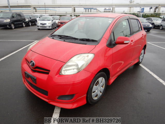 TOYOTA Vitz