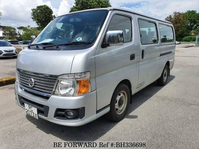 nissan minibus