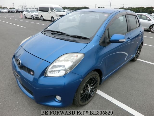 TOYOTA Vitz