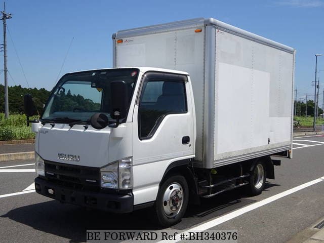 ISUZU Elf Truck