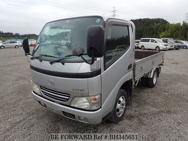 TOYOTA Dyna Truck