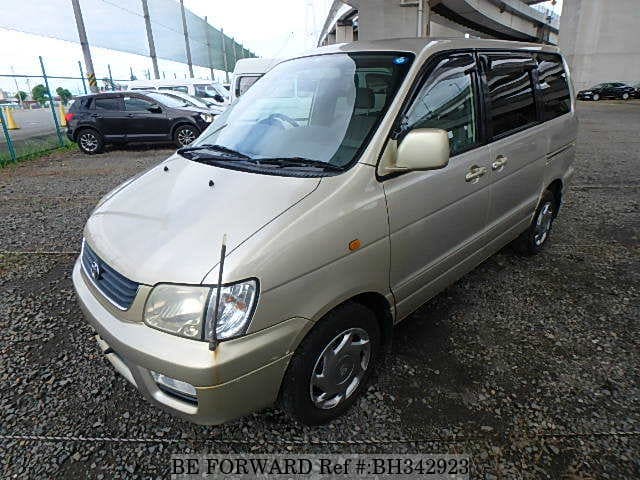 TOYOTA Liteace Noah