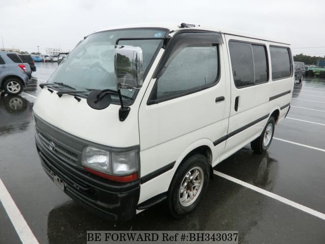 TOYOTA Hiace Van