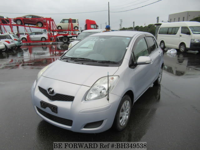 TOYOTA Vitz