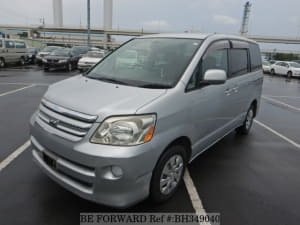 Used 2004 TOYOTA NOAH BH349040 for Sale