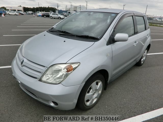 TOYOTA IST