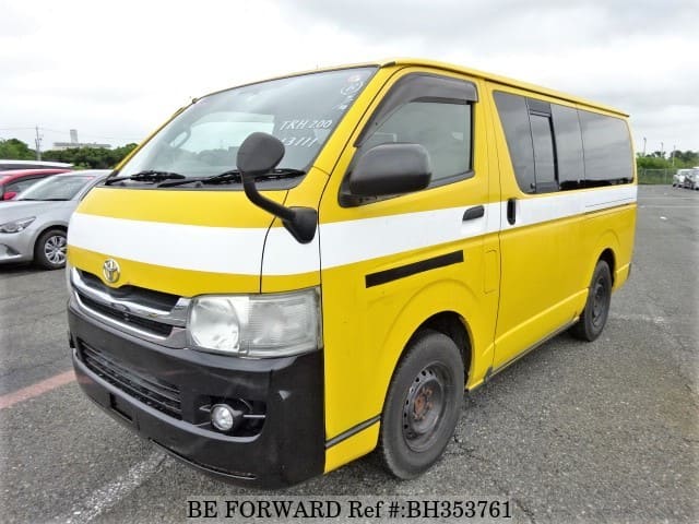 TOYOTA Hiace Van