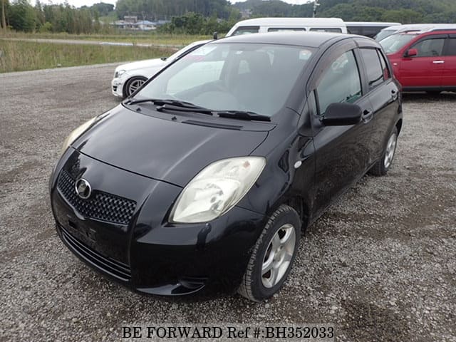 TOYOTA Vitz