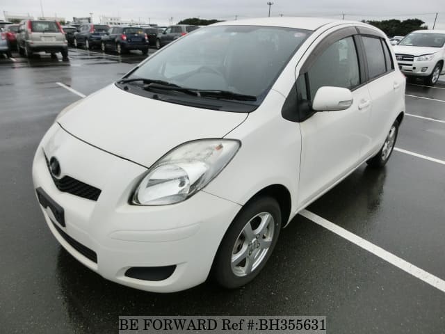 TOYOTA Vitz