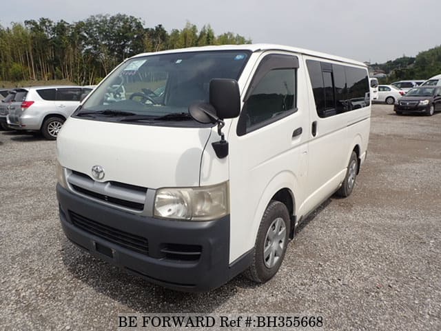 TOYOTA Hiace Van