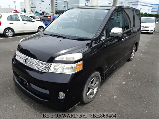 Toyota voxy 2006
