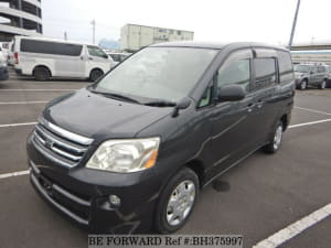 Used 2005 TOYOTA NOAH BH375997 for Sale