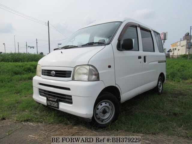 DAIHATSU Hijet Cargo