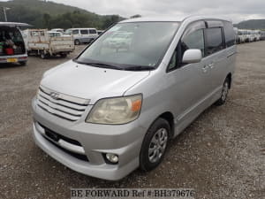 Used 2003 TOYOTA NOAH BH379676 for Sale