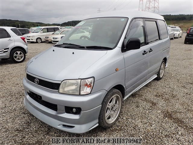 TOYOTA Liteace Noah