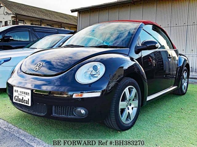 VOLKSWAGEN New Beetle