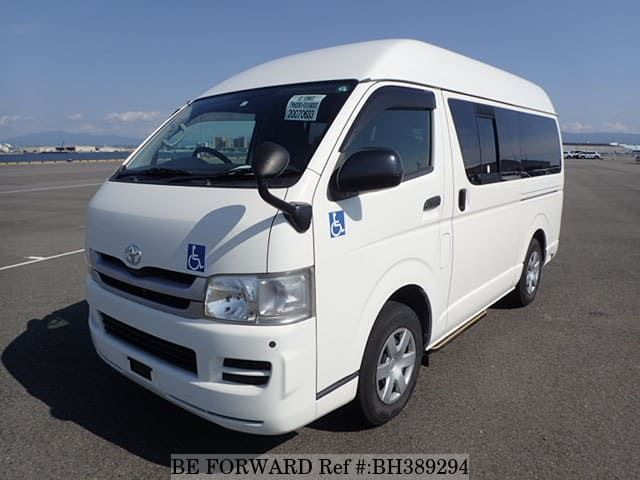 TOYOTA Hiace Van