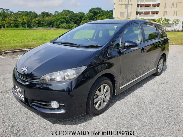 TOYOTA Wish