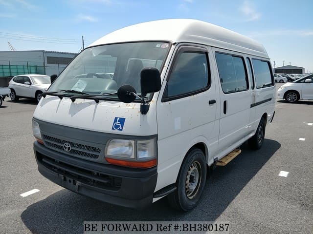 used toyota hiace commuter beforward