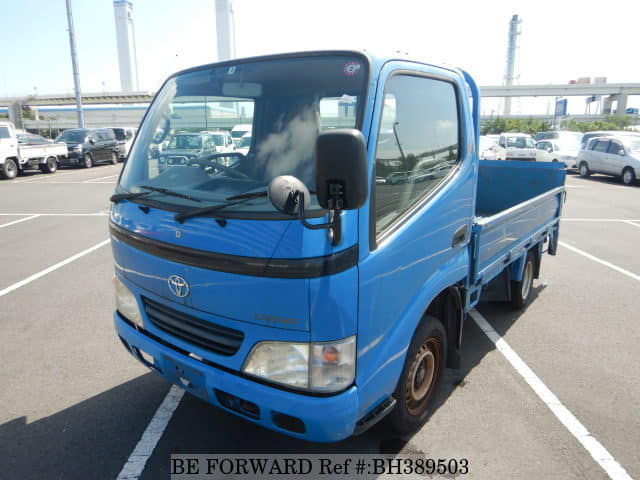 TOYOTA Dyna Truck