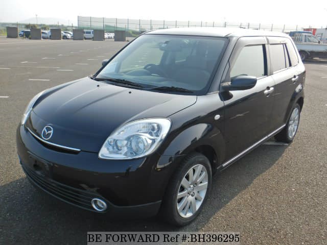 Mazda verisa 2005