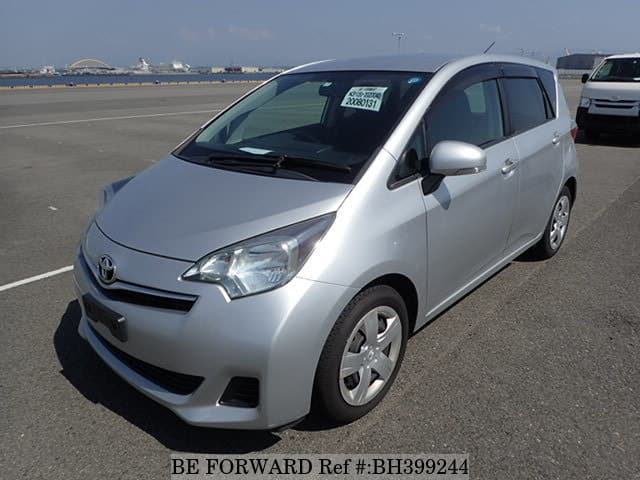 Toyota ractis брызговики