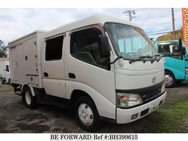 TOYOTA Dyna Truck