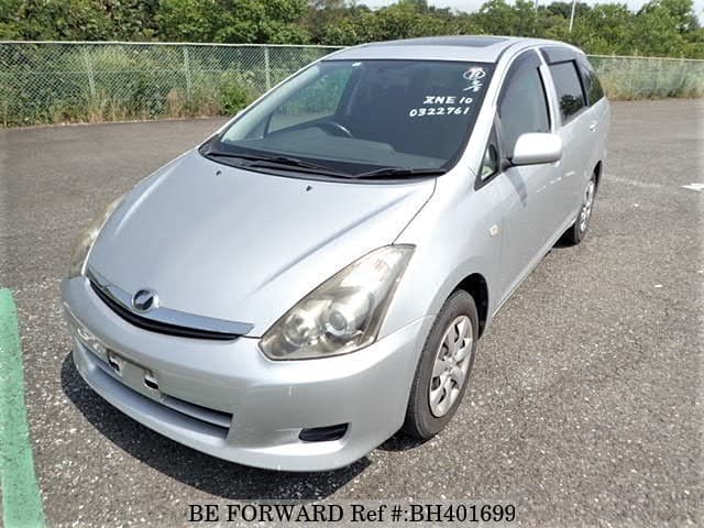 TOYOTA Wish