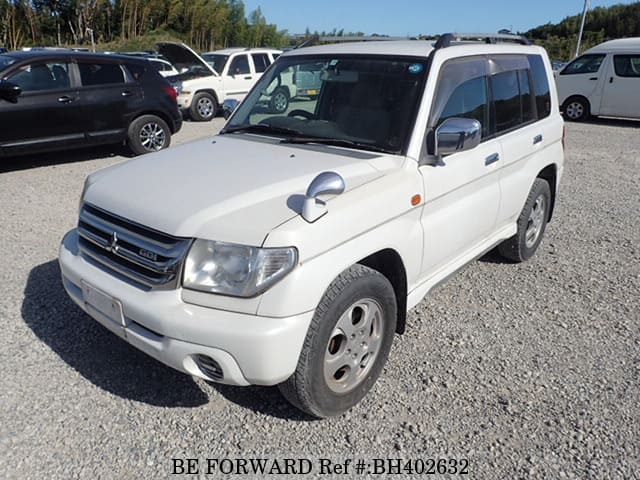 MITSUBISHI Pajero iO