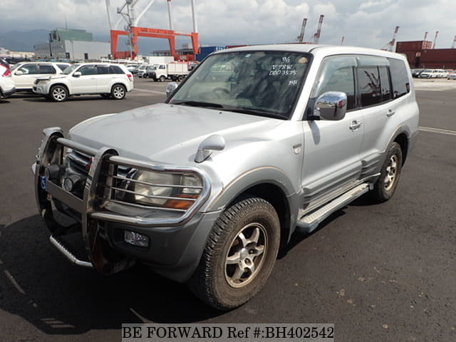 MITSUBISHI Pajero