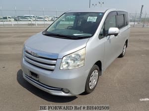 Used 2009 TOYOTA NOAH BH402509 for Sale