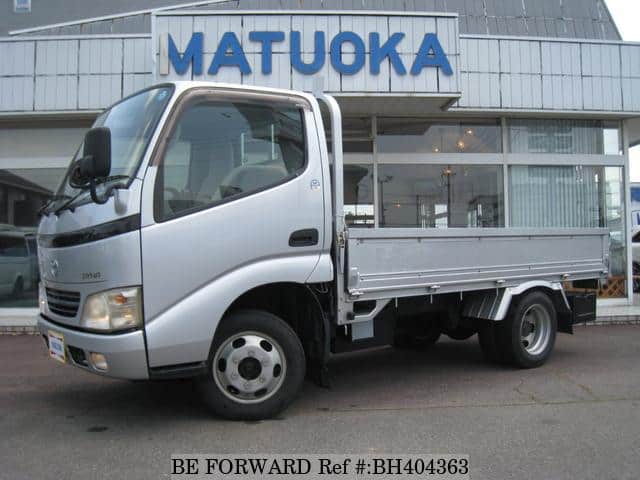 TOYOTA Dyna Truck