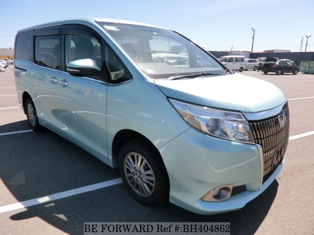 Toyota esquire 2015
