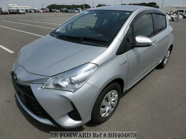 TOYOTA Vitz Hybrid