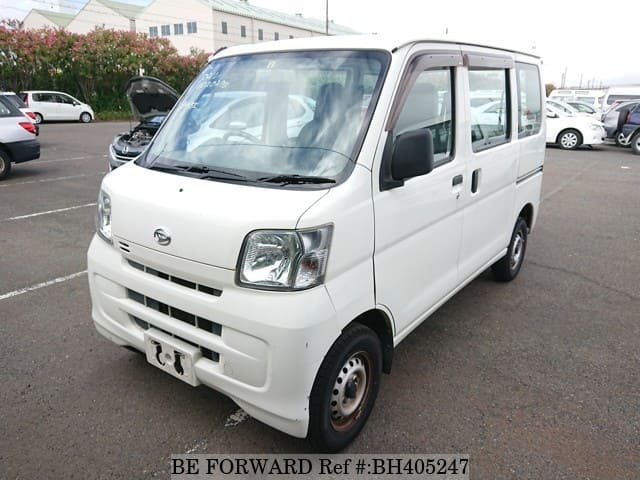 DAIHATSU Hijet Cargo