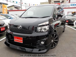 Used 2011 TOYOTA VOXY BH415425 for Sale