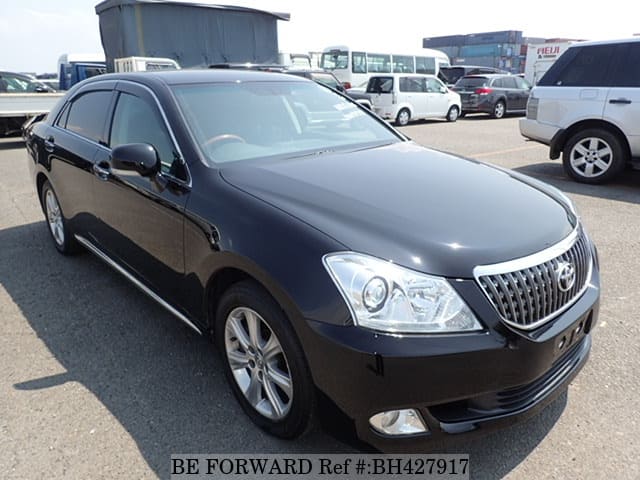 Toyota majesta urs206