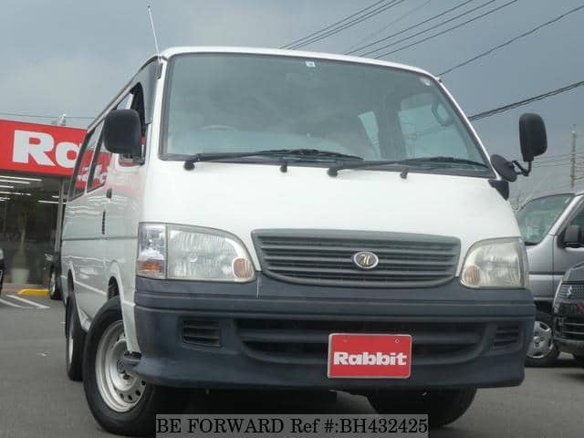 TOYOTA Hiace Wagon