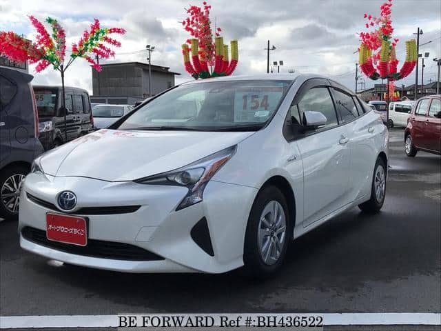 Toyota Prius Details Bangla Review Personal Experience Hybrid Car Price In Bangladesh 2019 Youtube