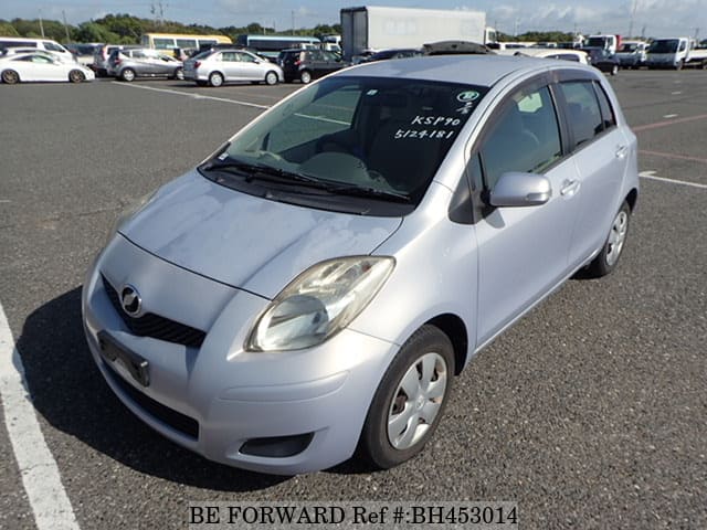 TOYOTA Vitz