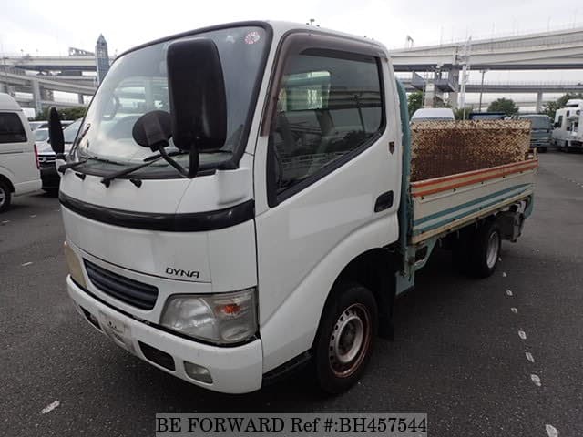 TOYOTA Dyna Truck