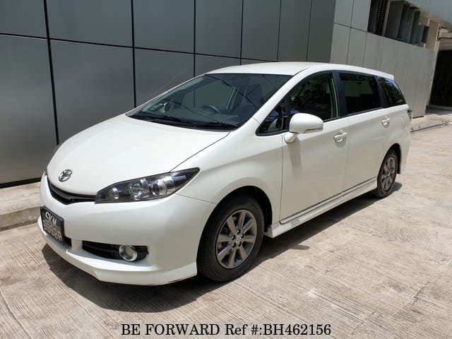 TOYOTA Wish