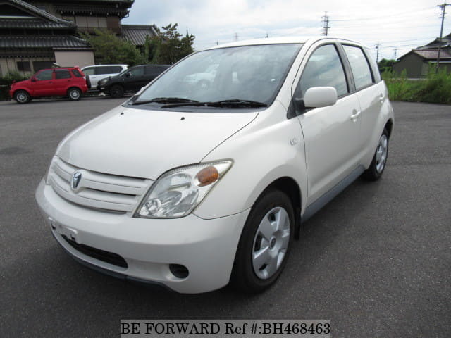 TOYOTA IST