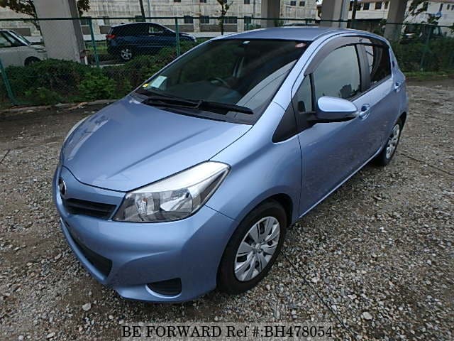 TOYOTA Vitz