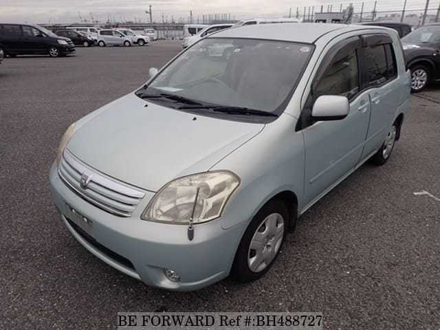 TOYOTA Raum