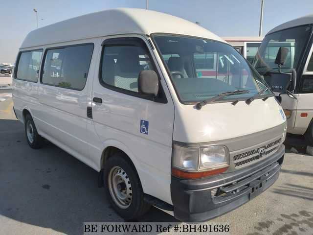 TOYOTA Hiace Commuter